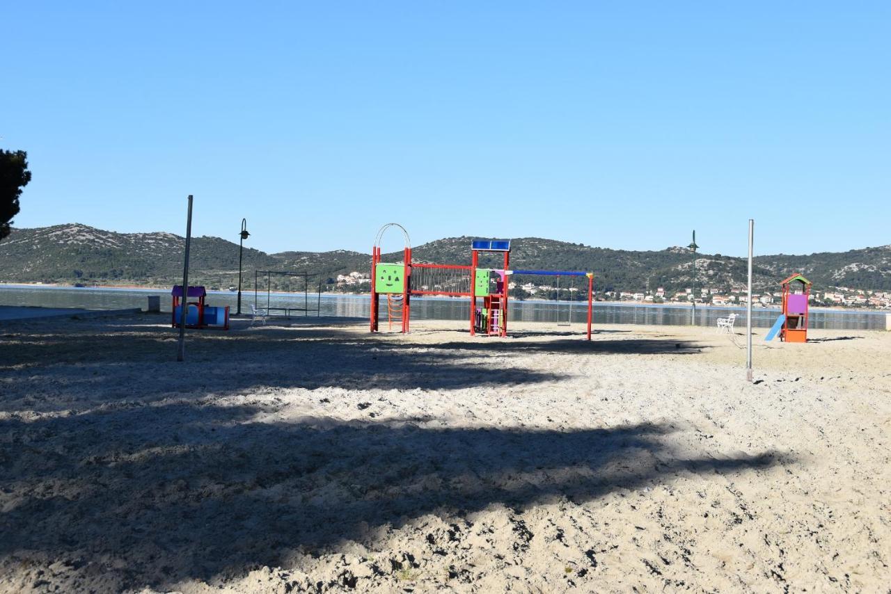 Mobile Home Biograd Na Moru Gapi House Экстерьер фото