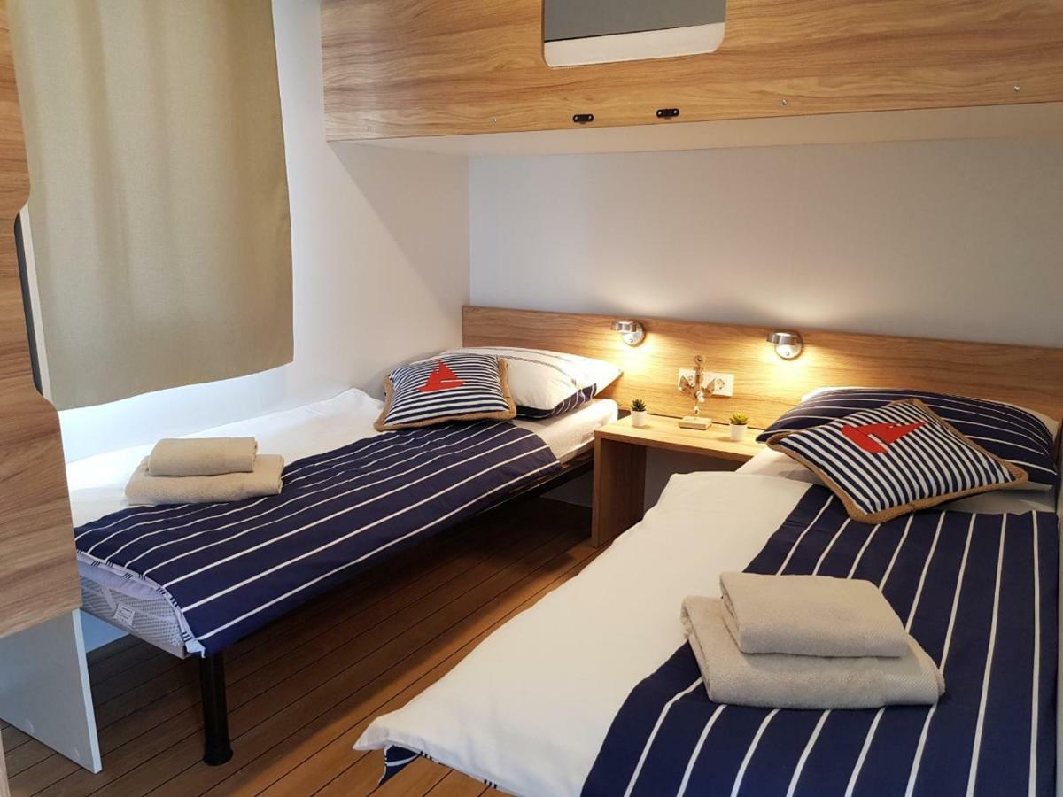 Mobile Home Biograd Na Moru Gapi House Экстерьер фото