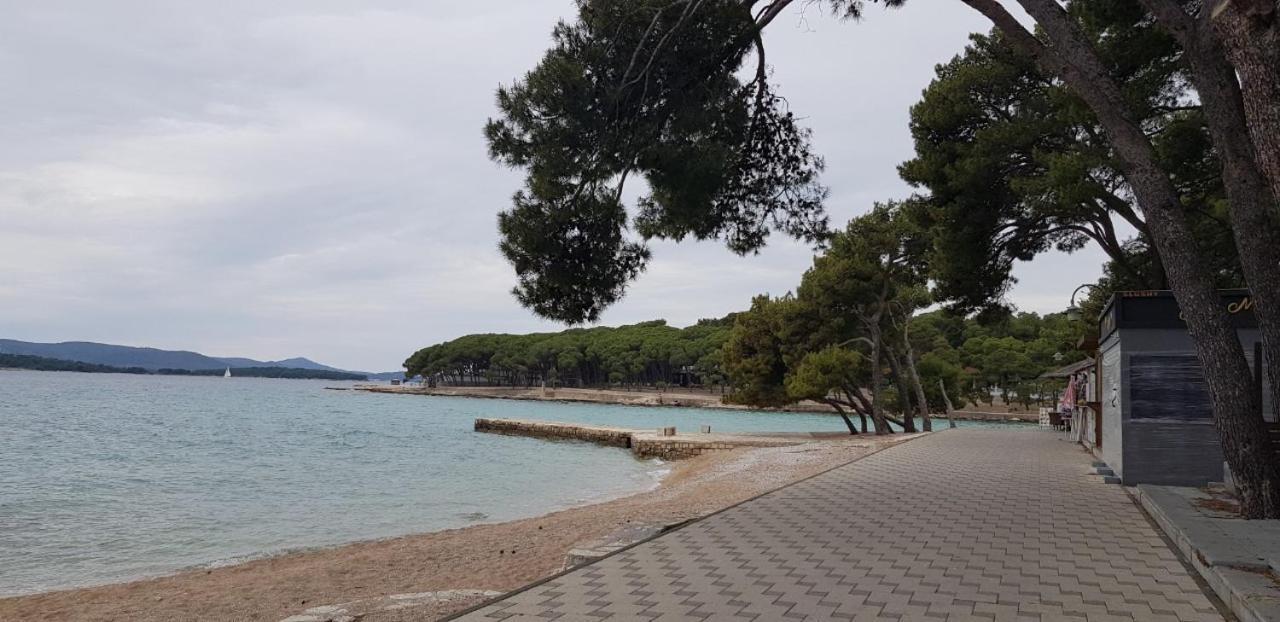 Mobile Home Biograd Na Moru Gapi House Экстерьер фото